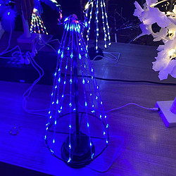 RGB节日氛围装饰遥控圣诞树灯
