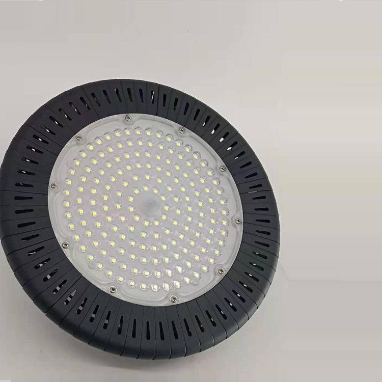 户外防水广场新款飞碟型LED投光灯