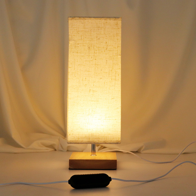 LED室内实木方形布艺灯罩台灯