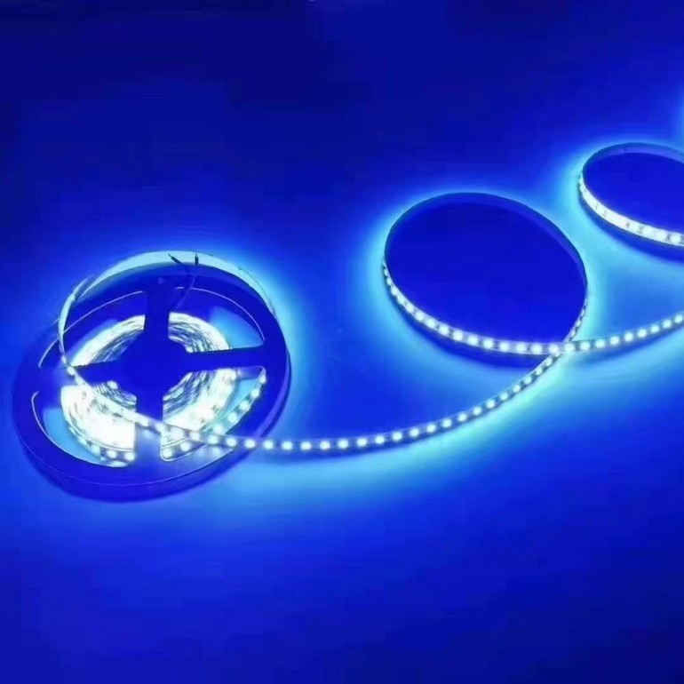 LED蓝光炫酷均匀发光环保节能软性灯带