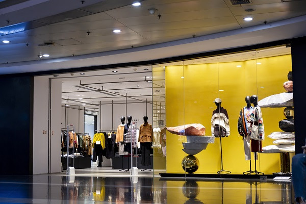 服裝店射燈用什么光比較好呢