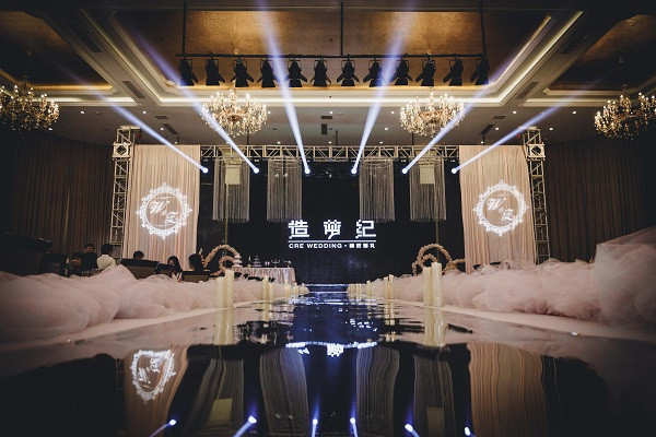 led聲控舞臺燈現(xiàn)狀和發(fā)展前景分析
