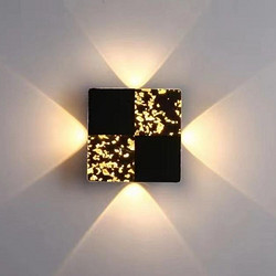 方形格子创意设计北欧大气四面出光壁灯