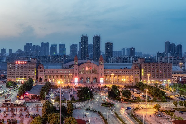 景觀戶外燈對(duì)城市美化的重要性